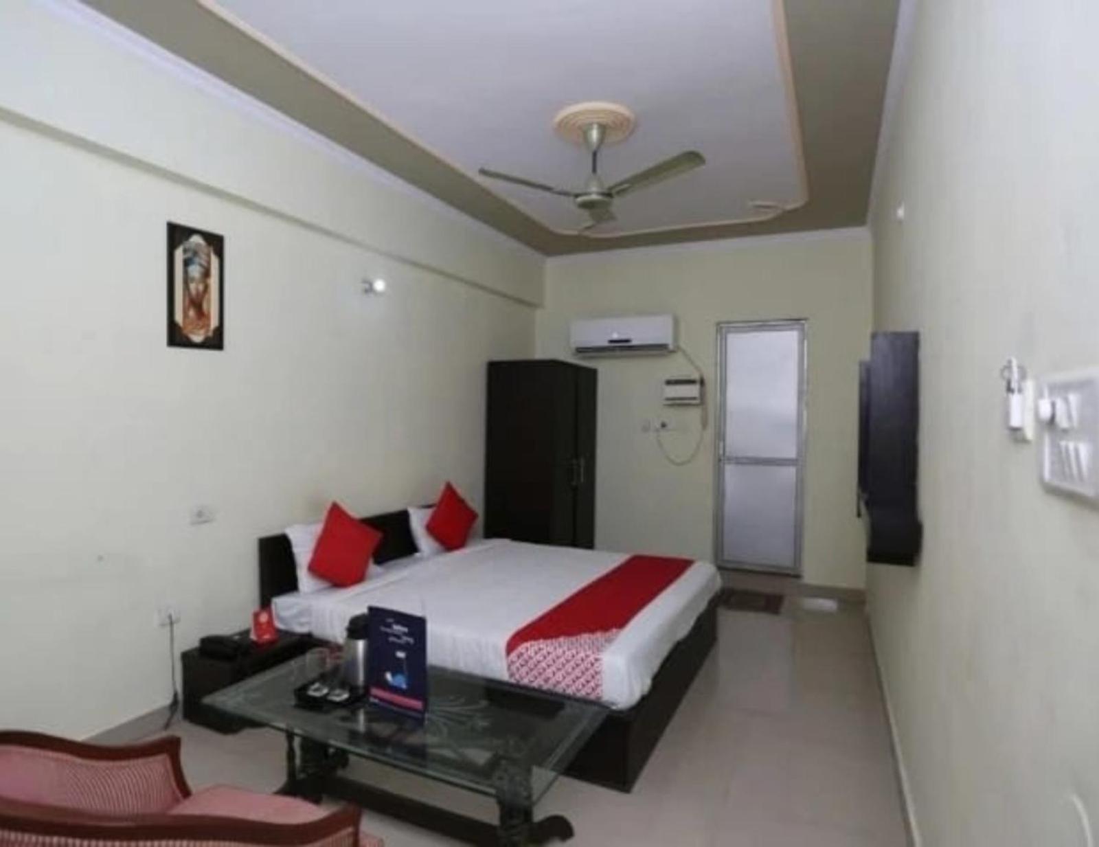 Hotel S K Palace Lucknow , Best Hotel In Lucknow , Hotel In Transport Nagar Lucknow ,Budget Hotels In Λάκναου Εξωτερικό φωτογραφία